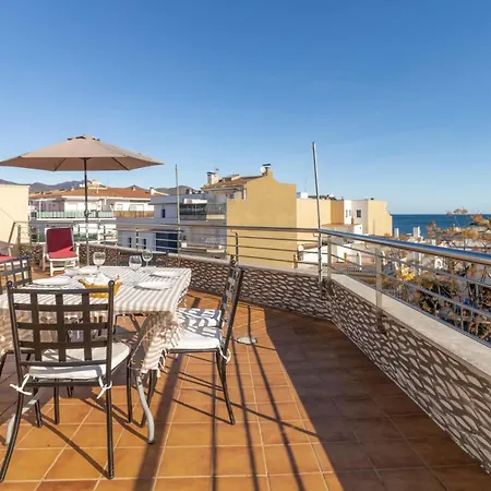 Apartment Port De 37 Atico Con Terraza Y Vista Al Mar Llanca