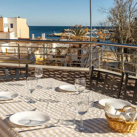 Port De 37 Atico Con Terraza Y Vista Al Mar Llançà
